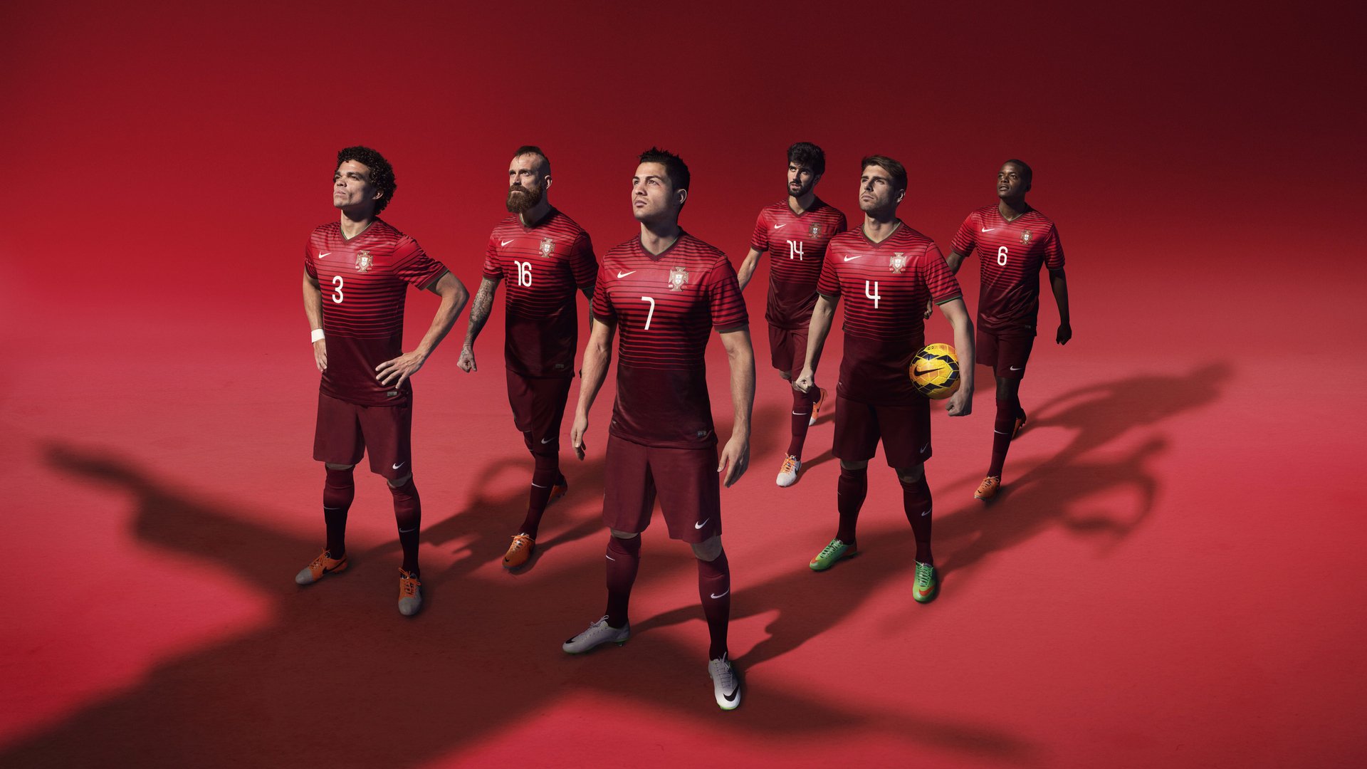 高科技材质打造的超现代赛道,现代高科技材料